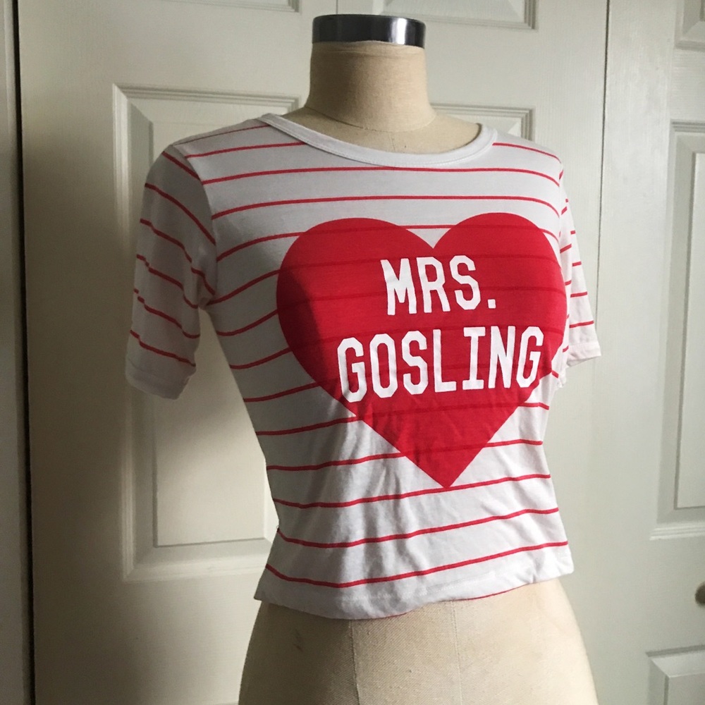 Mrs. gosling striped crop tee